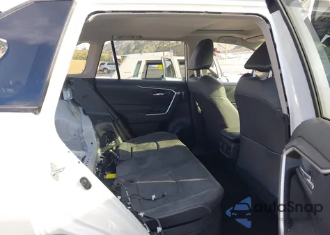 2024 Toyota Rav4 Hybrid Xle Premium from USA, damaged, VIN JTMB6RFV1RD143317